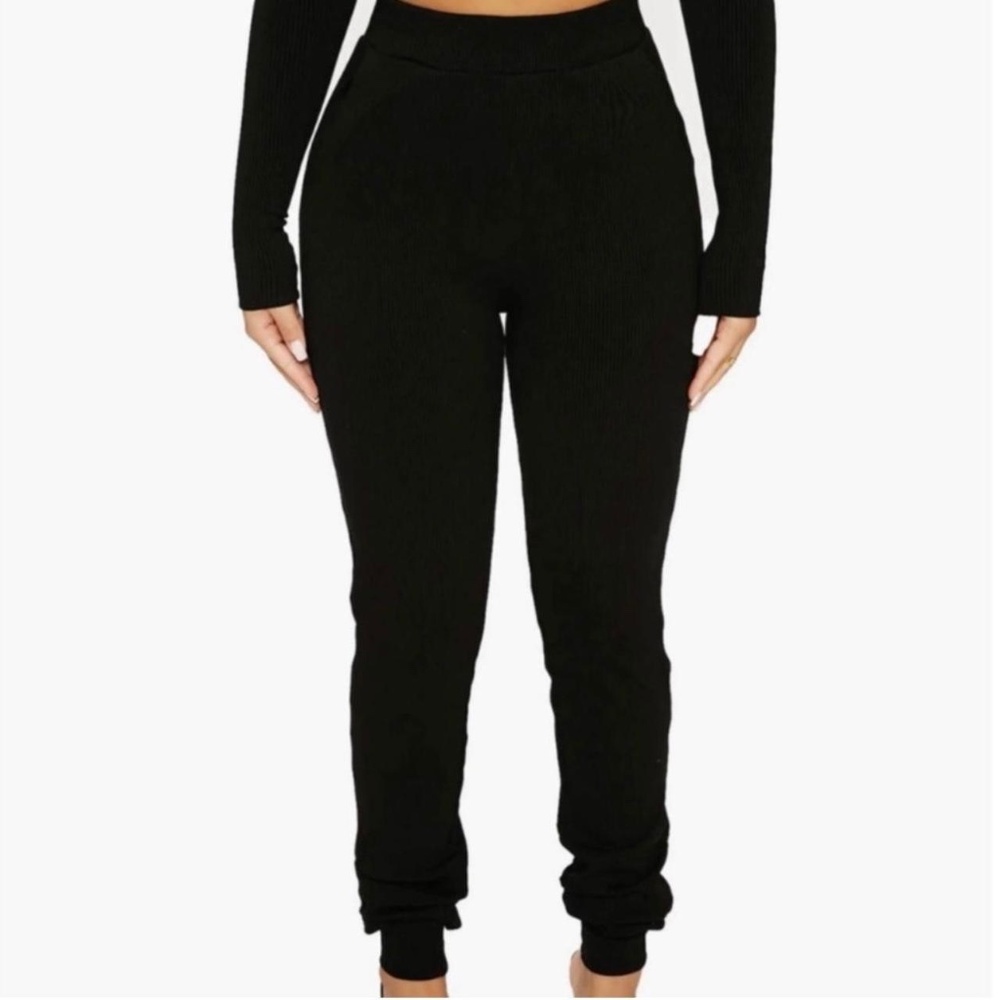 Naked Wardrobe “Snatched” High Waist Ribbed Joggers Size M